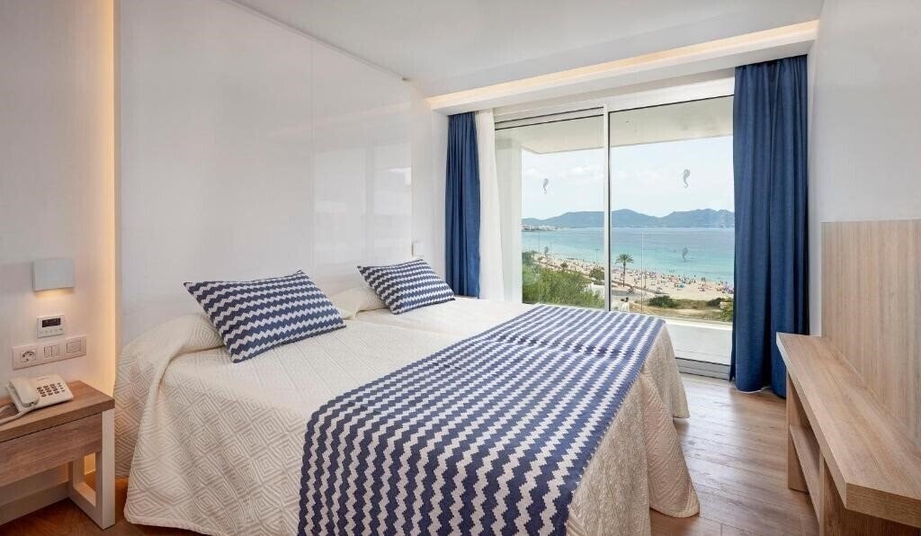 Картинка Hipotels Bahia Cala Millor 4*