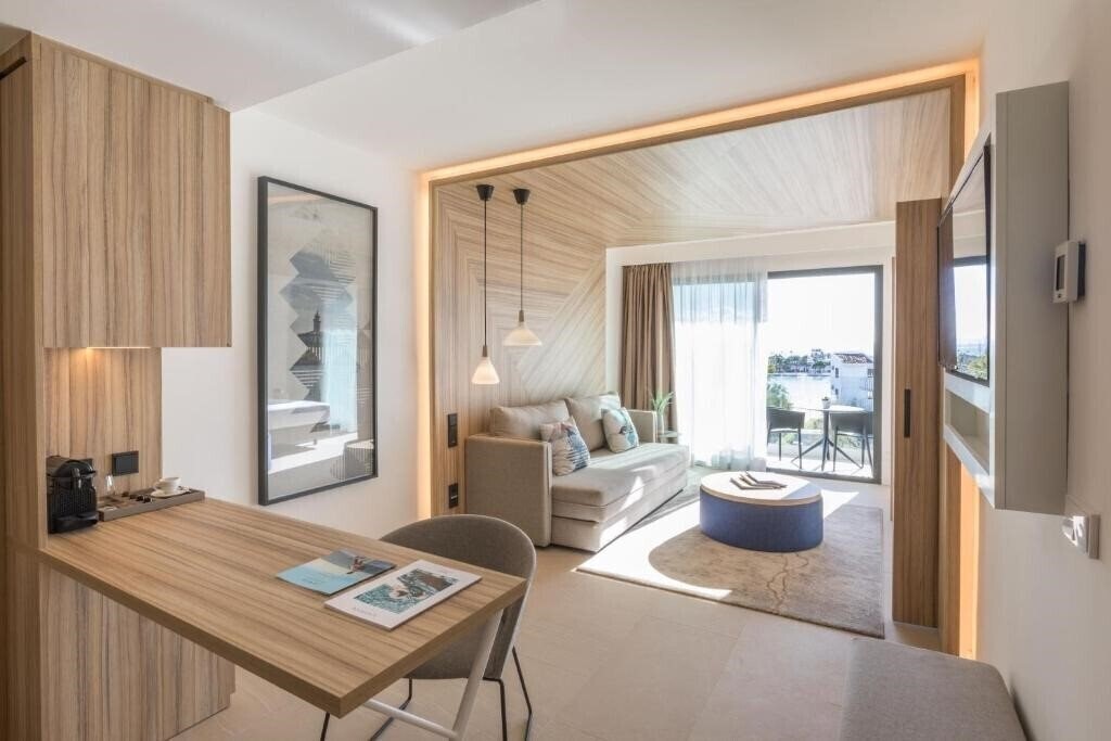 Изображение Bordoy Alcudia Port Suites 4*
