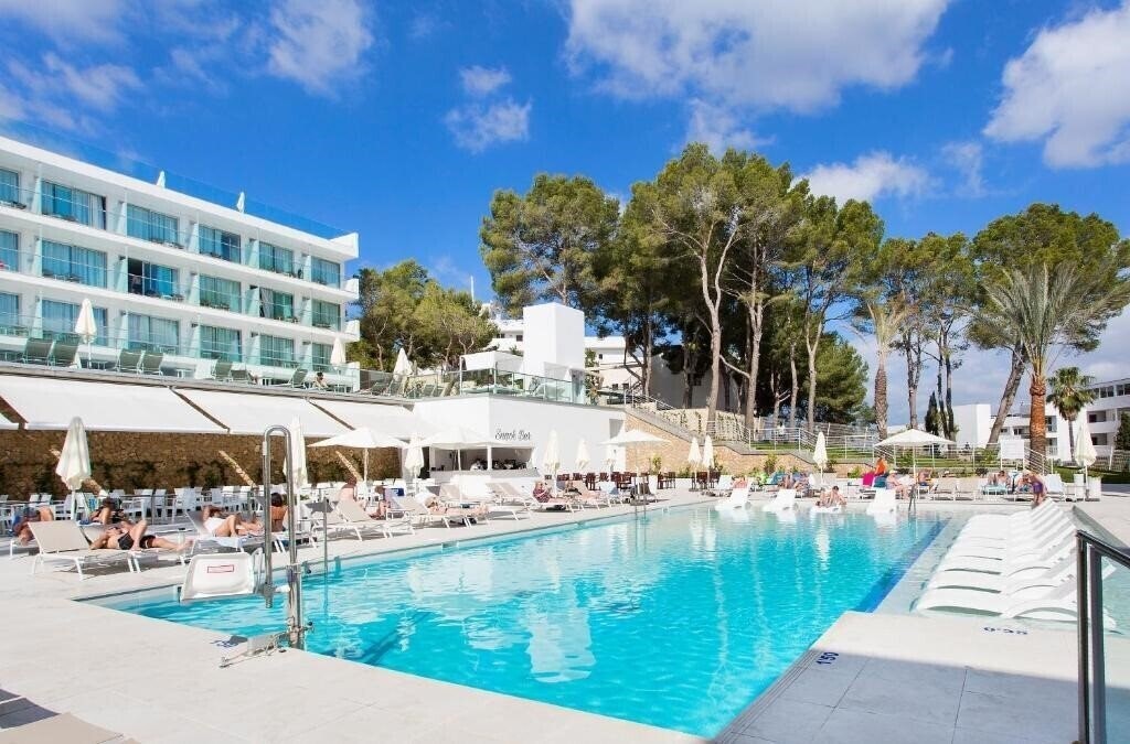 Фото Reverence Life Hotel (Adults Only +16 Y.O.) 4*