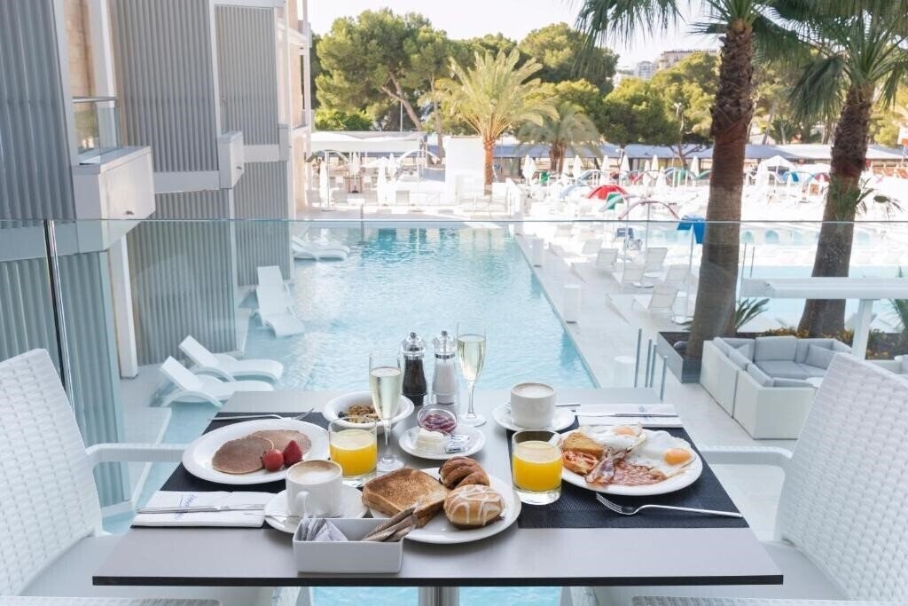 Зображення Reverence Mare Hotel (Adults Only +16 Y.O) 4*