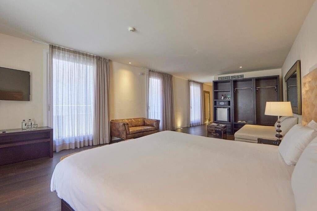 Фотография Puro Oasis Urban 4*
