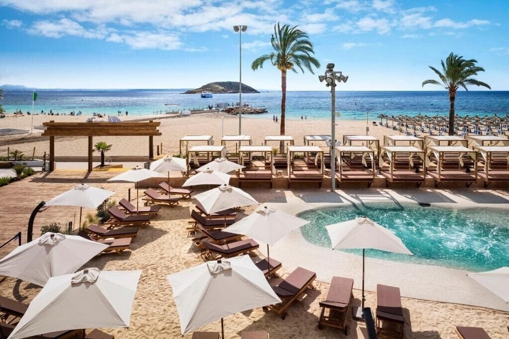 Фото Innside by Melia Wave Calvia 4*