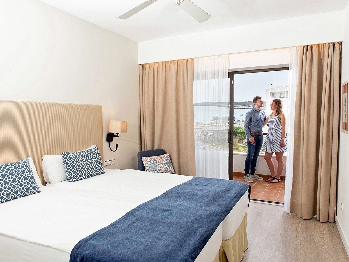 Готель Allsun Hotel Sumba 4*