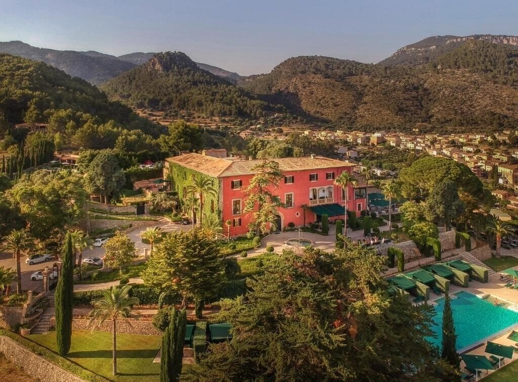 Отель Gran Hotel Son Net 5*