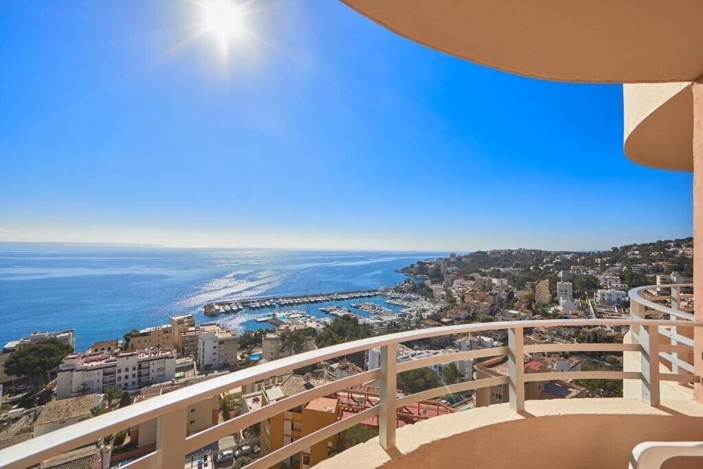 Отель Mll Blue Bay 3*