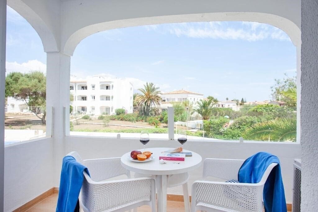 Картинка BJ Apartamentos Europa 3*