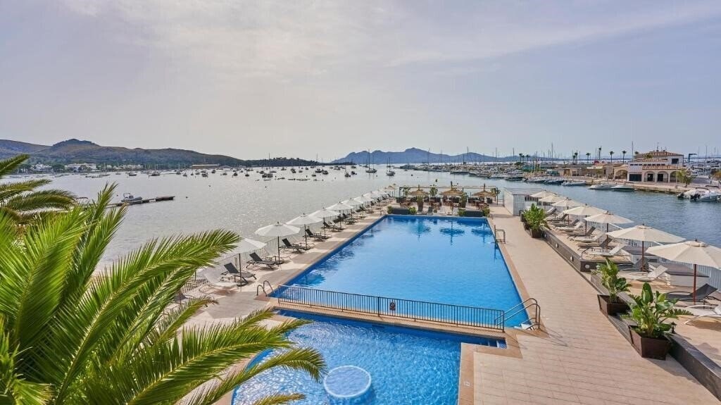 Отель Hoposa Daina 4*