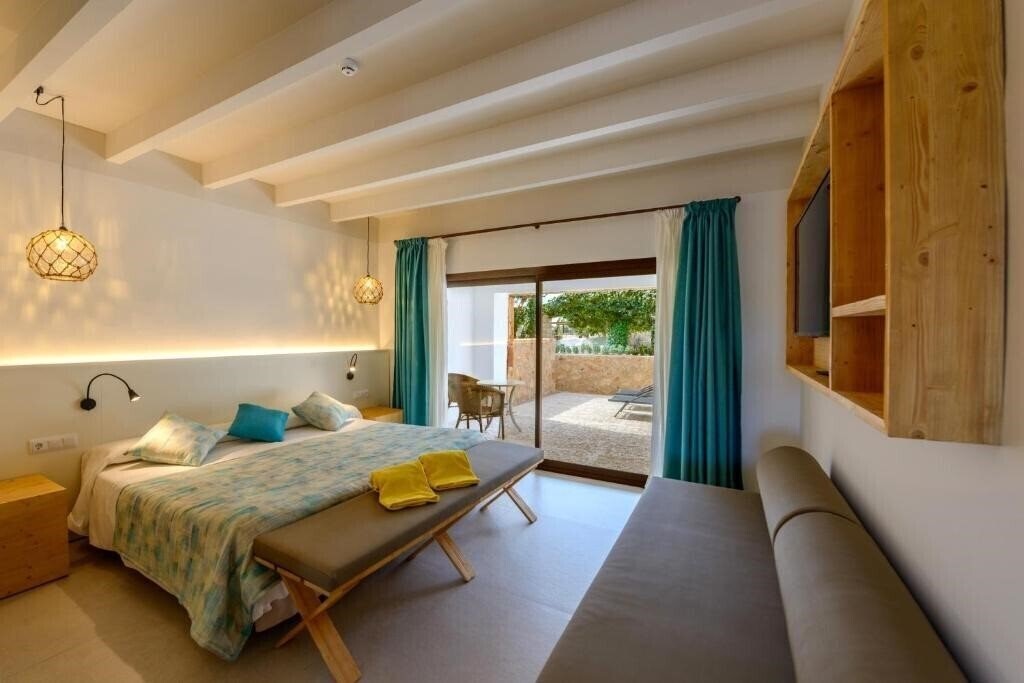 Фото Hotel Son Trobat Wellness & SPA 4*