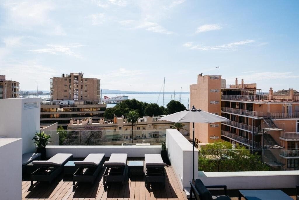 Картинка Aparthotel Terreno Studios 3*