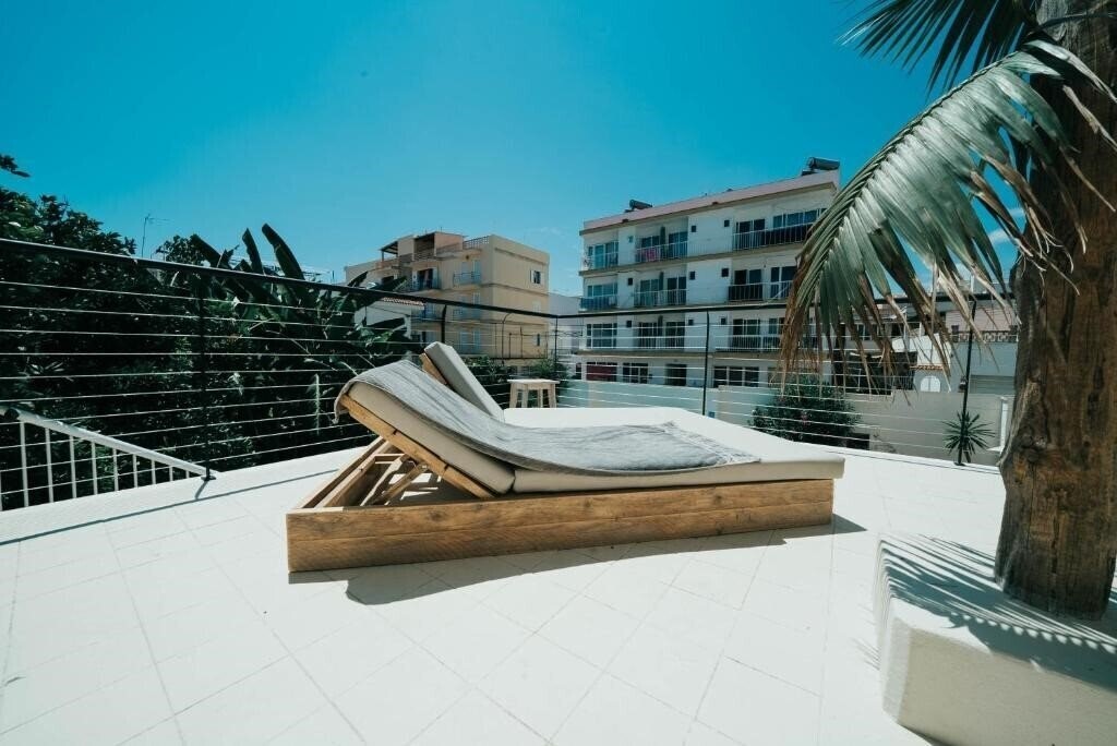 Фотографія Mamboo Hotel Cala Ratjada 2*