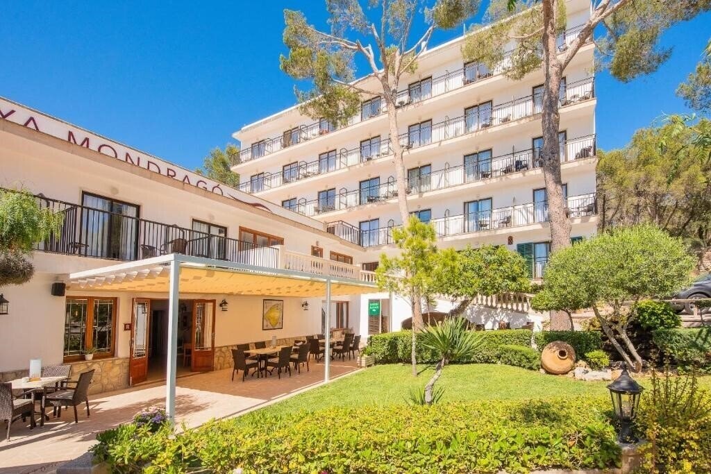 Изображение Hotel Apts Playa Mondrago 3*