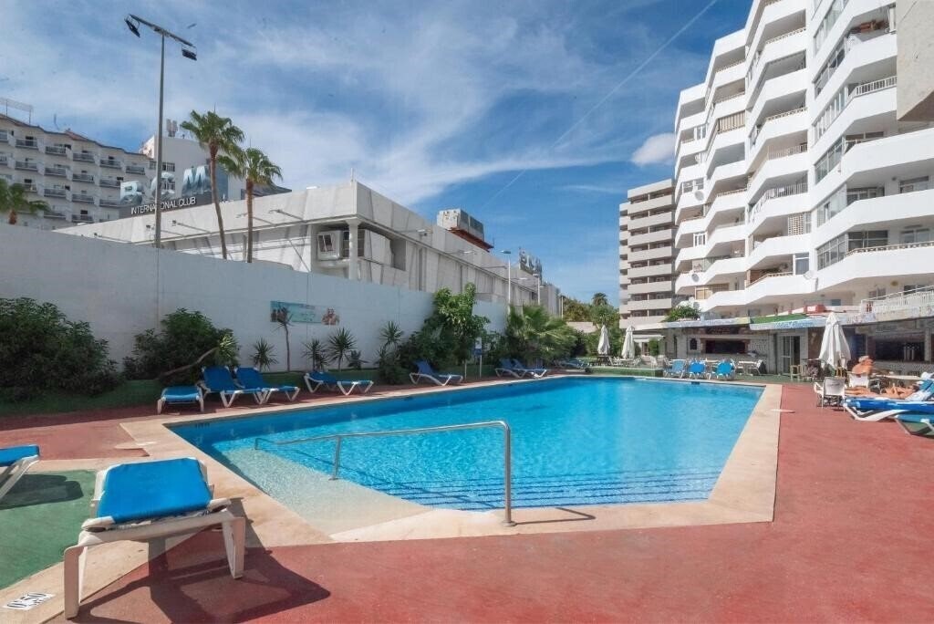 Отель Magalluf Playa (Adults Only) 2 Keys 2*