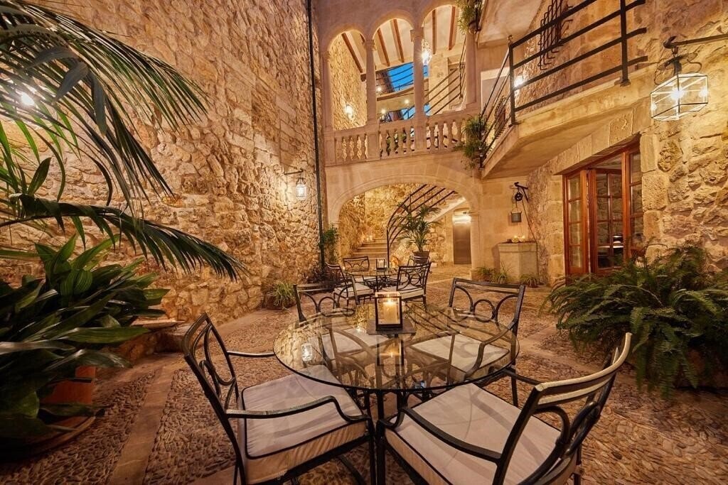 Готель Residence by G Cas Comte 4*