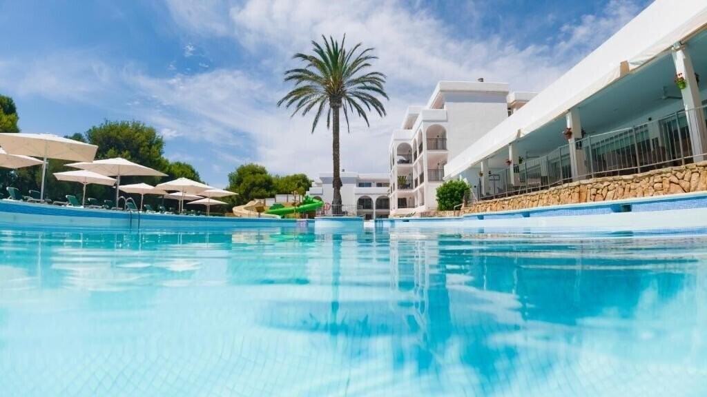 Готель Cala D'Or Playa Apartamentos 3*