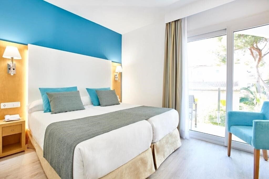 Готель Universal Casa Marquesa 3*