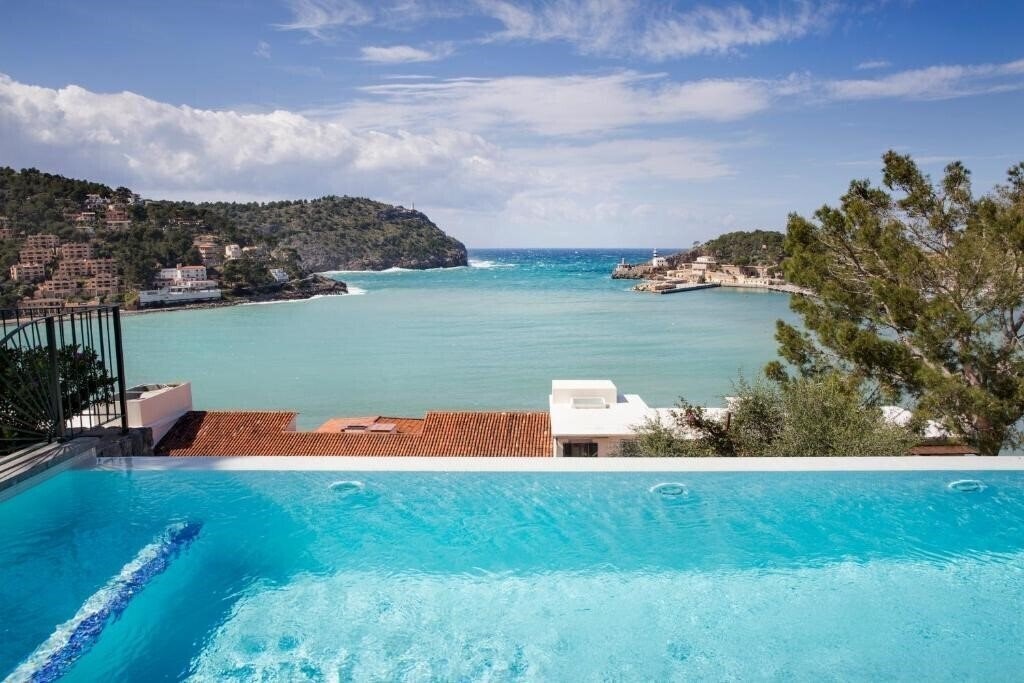 Готель Hotel Esplendido 4*