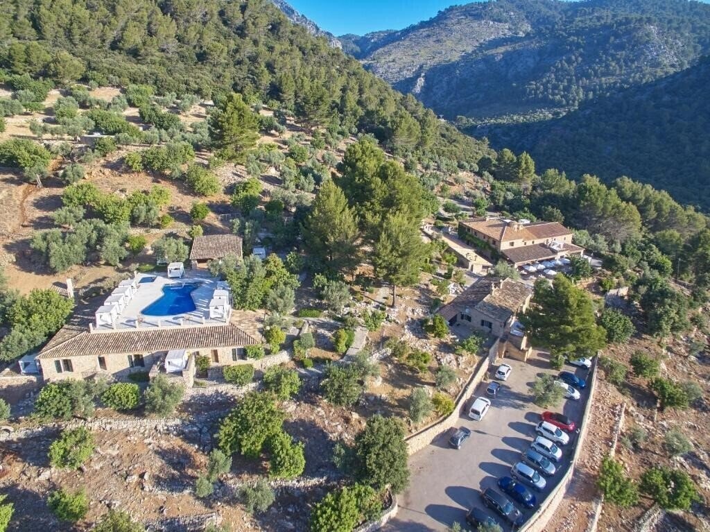 Готель Finca Albellons 4*