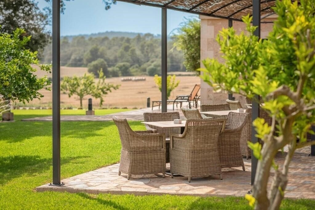 Фотографія Finca Son Roig 4*