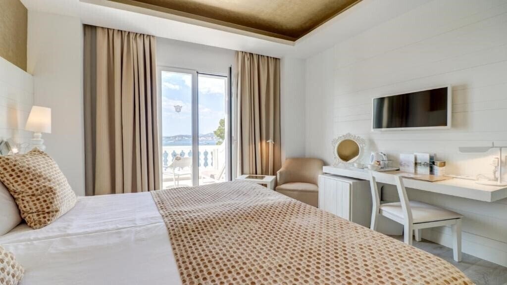 Картинка Illa d'Or Club 4*