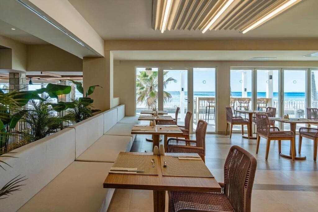 Картинка Fergus Style Palma Beach 4*