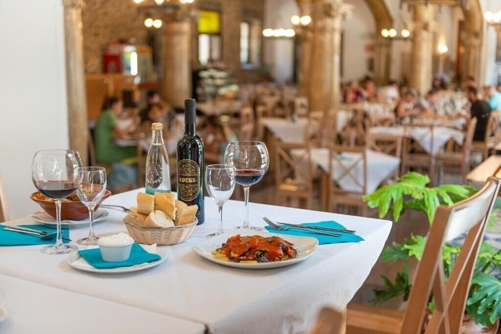 Картинка Santuari de Lluc 3*