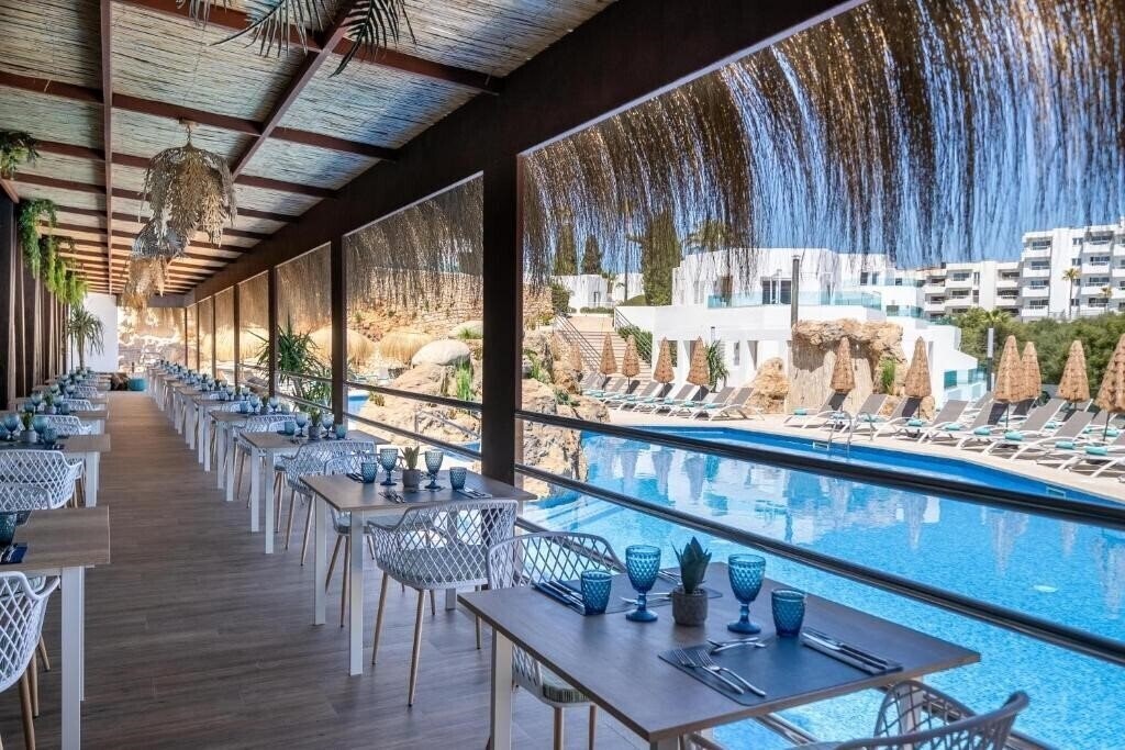 Фотографія MarSenses Ferrera Blanca Hotel Adults Only 4*