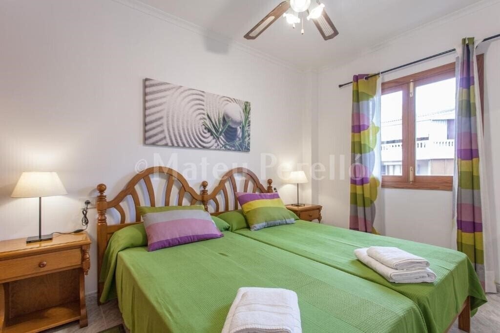 Фото Apartamentos Obelisc 4*
