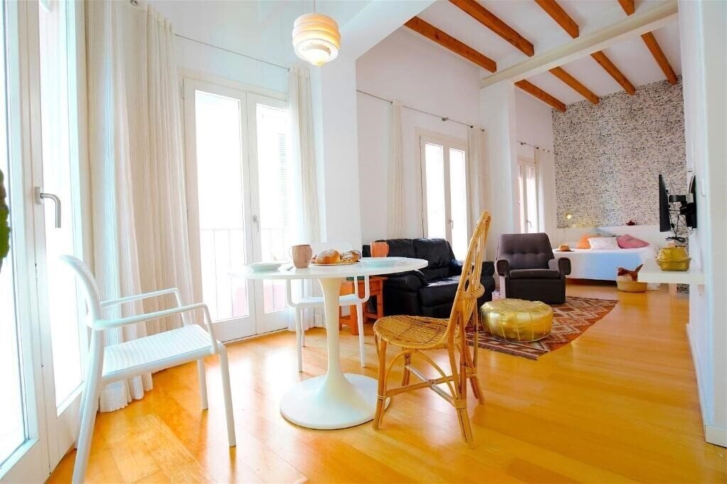 Фотографія Apartamentos Montmari 4*