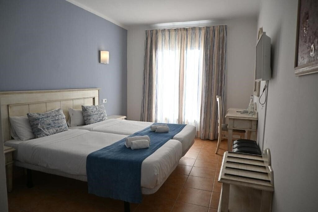 Фотография Hostal Portocolom HPC 2*