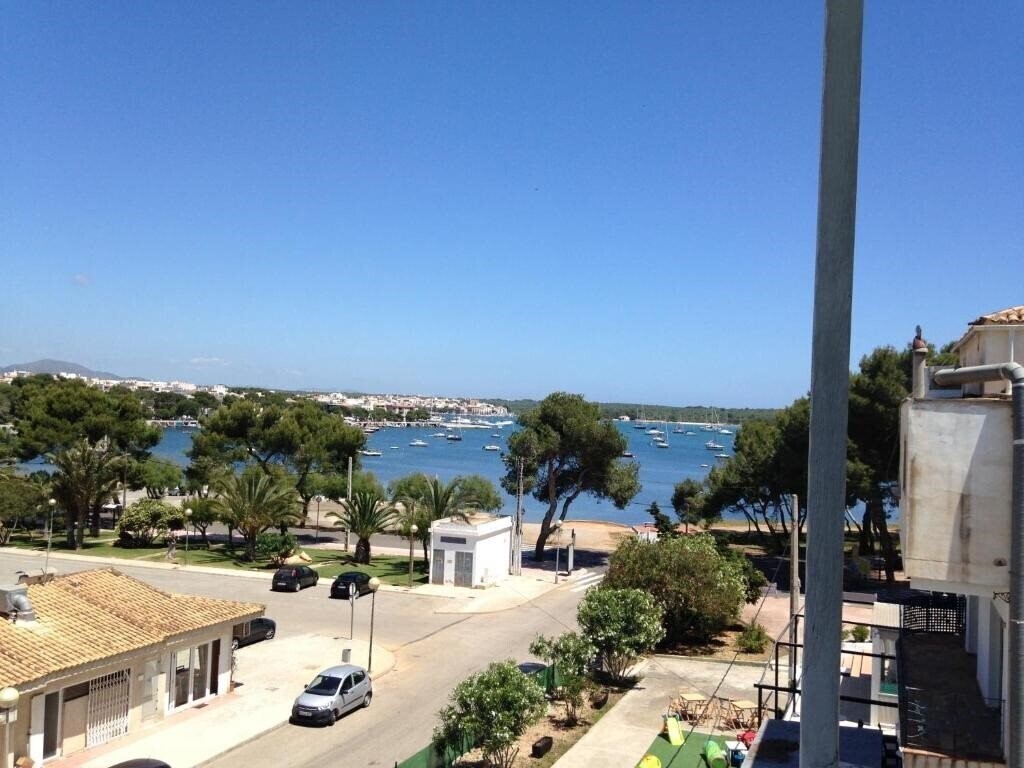 Отель Hostal San Francisco (Porto Colom) 2*