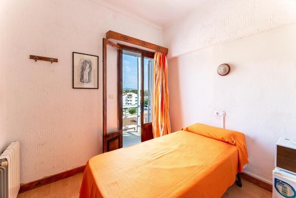 Изображение Hostal San Francisco (Porto Colom) 2*