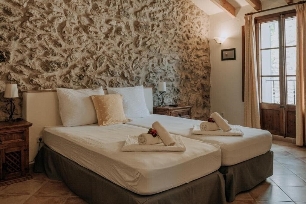 Фото Hotel Nou Dalt Muntanya 3*