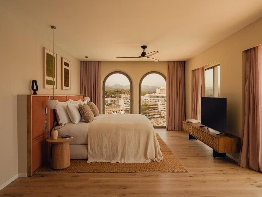 Отель Aethos Mallorca 5*