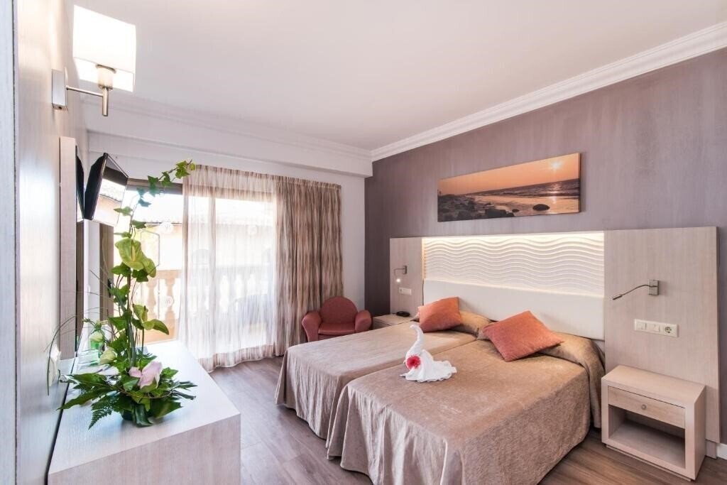 Картинка Baviera Hotel 4*