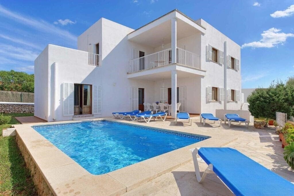 Отель Villa La Pinta 3*