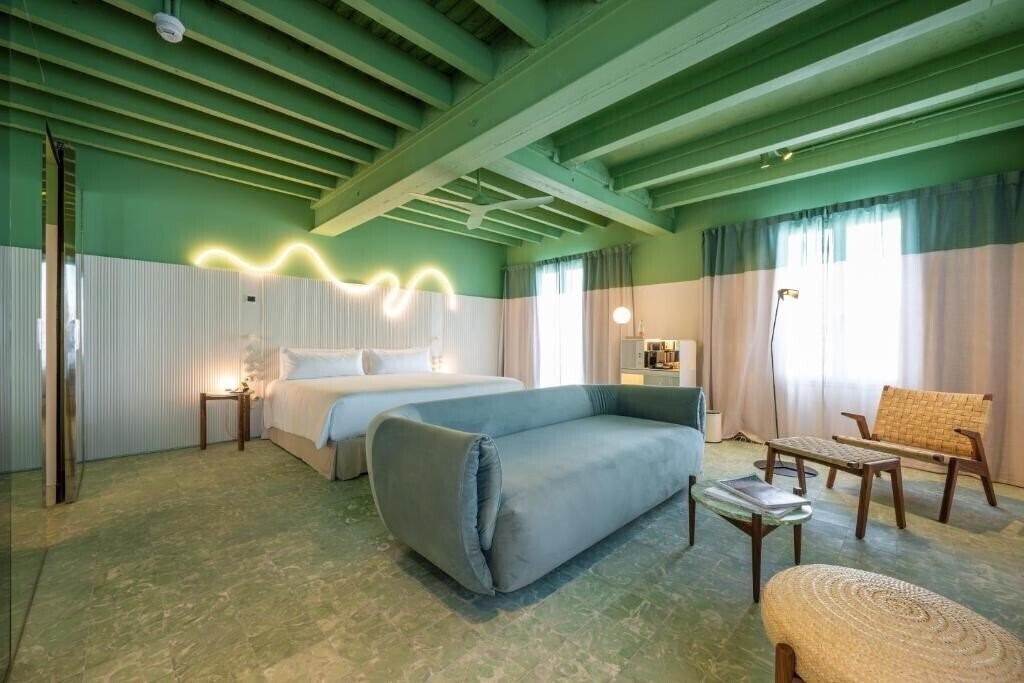 Готель Terreno Barrio Hotel 4*