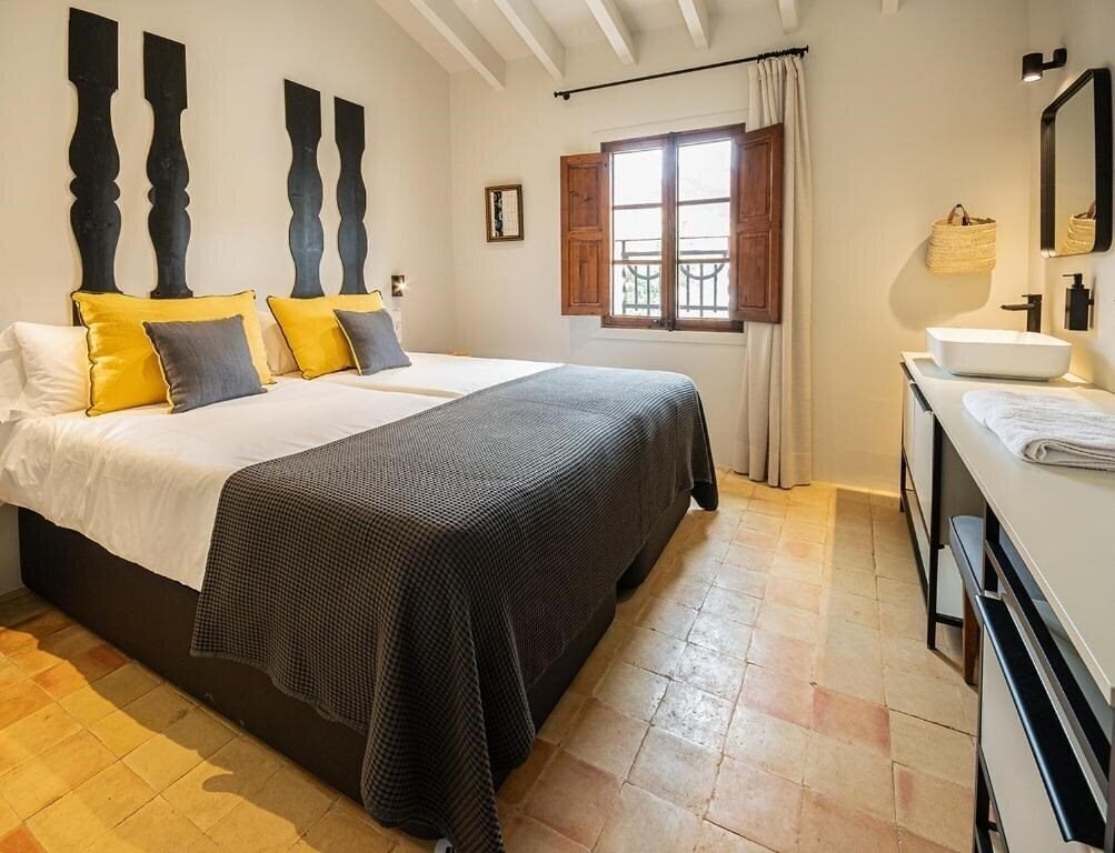 Готель Unic Turisme D'interior 3*