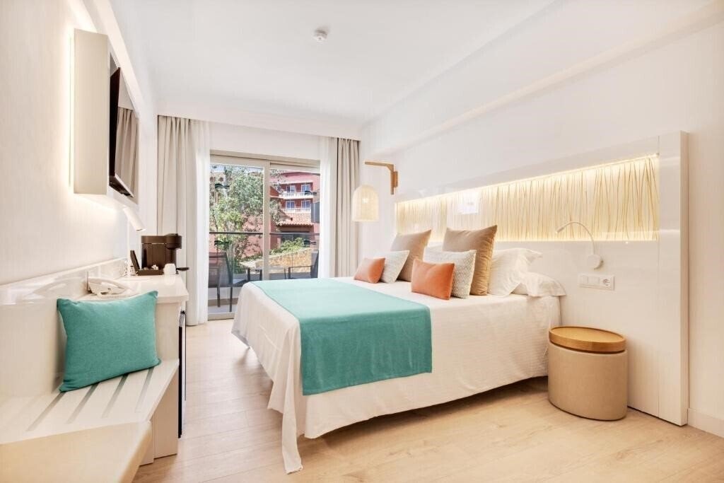 Фото Ipanema Beach 4*