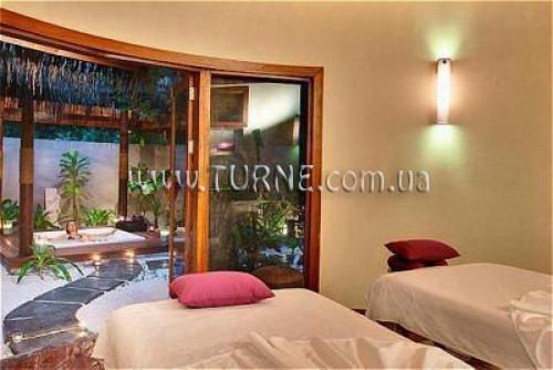 Готель Robinson Club Cala Serena 4*