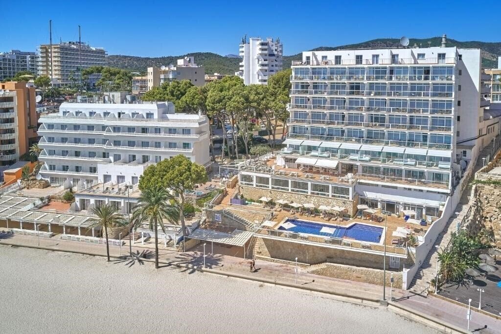 Готель Flamboyan Caribe 4*