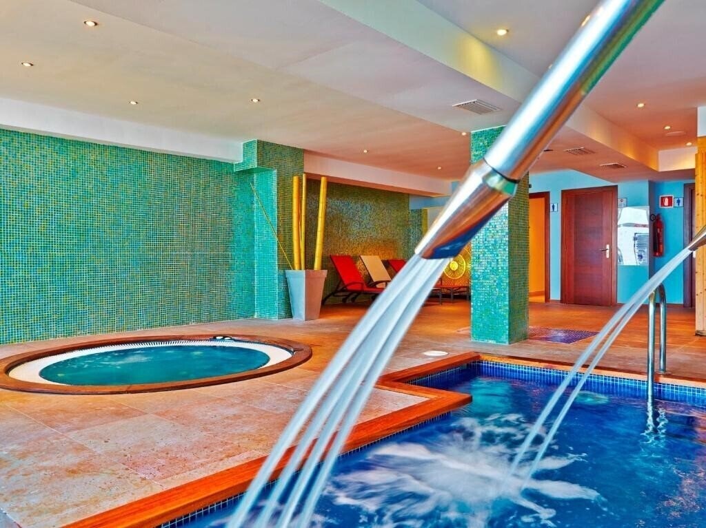 Фотографія Flamboyan Caribe 4*