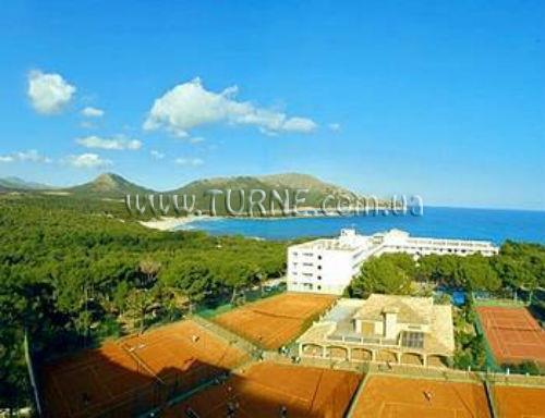 Готель S'Entrador Playa 4*
