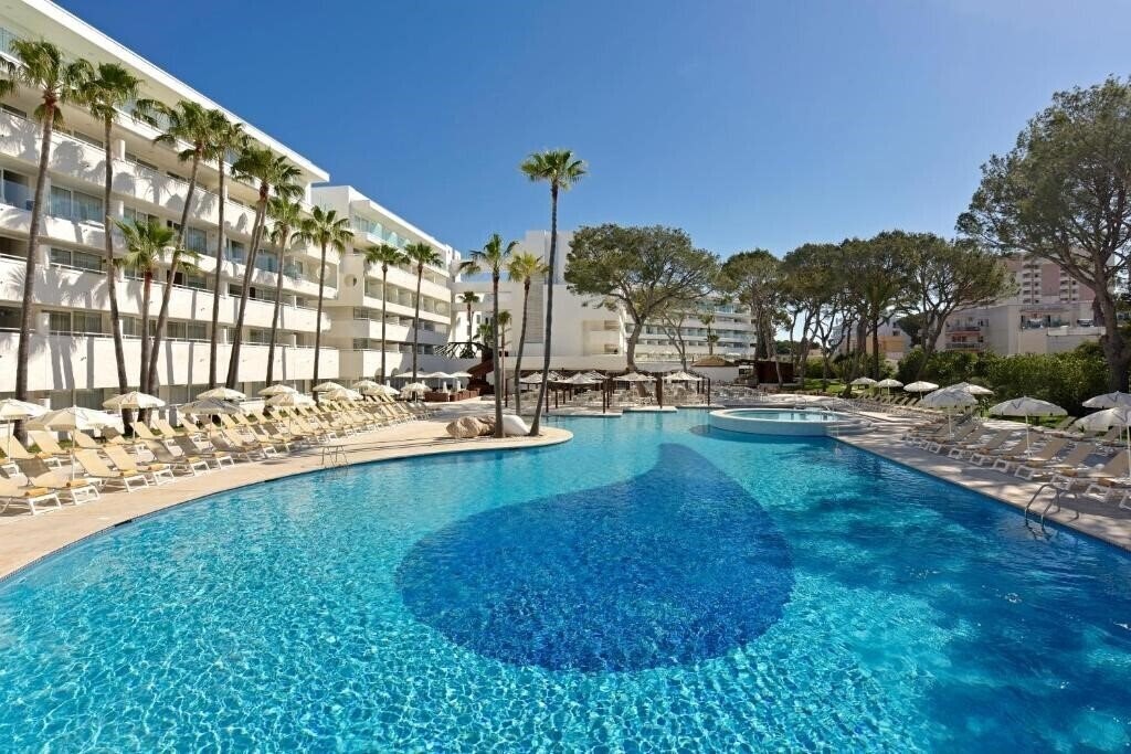 Картинка Iberostar Waves Cristina 4*