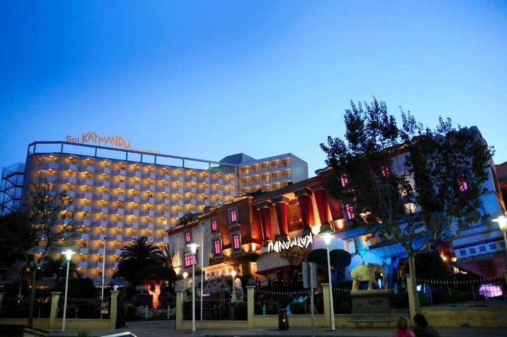 Зображення Sol Katmandu Park & Resort 4*