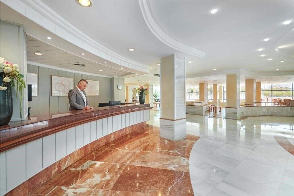 Фото Grupotel Taurus Park 4*