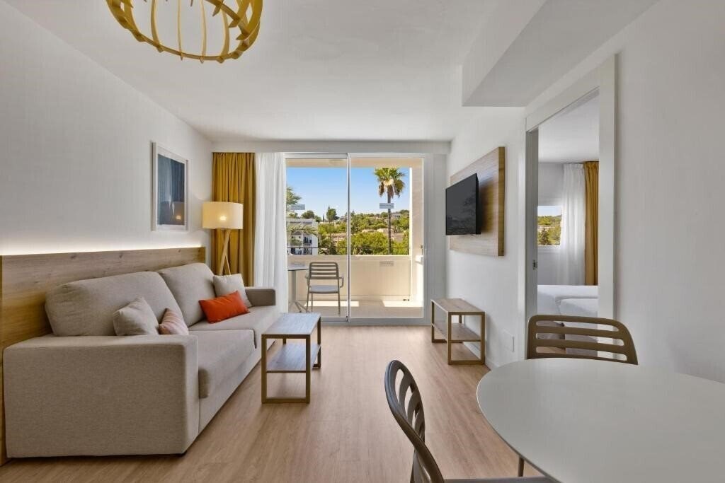 Картинка Palmanova Beach Apartments by TRH 3*