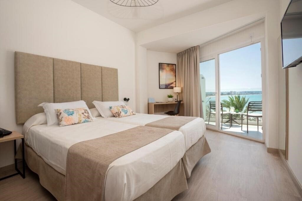 Фото Las Arenas Can Pastilla 4*