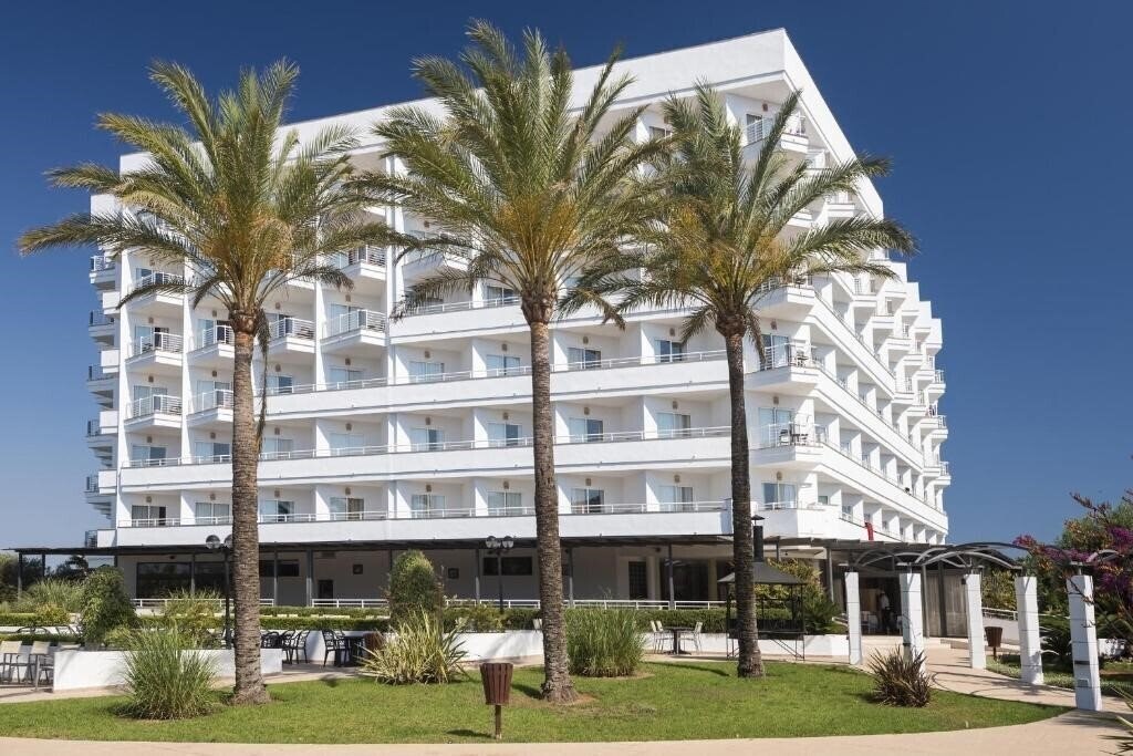 Фото Cala Millor Garden 4*