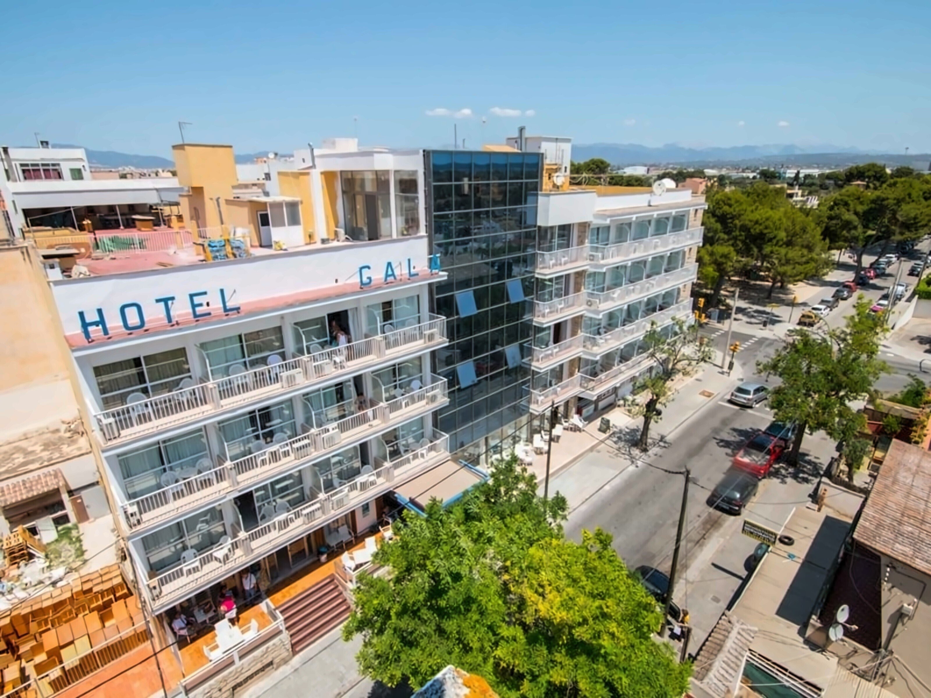 Отель Amic Gala 3*