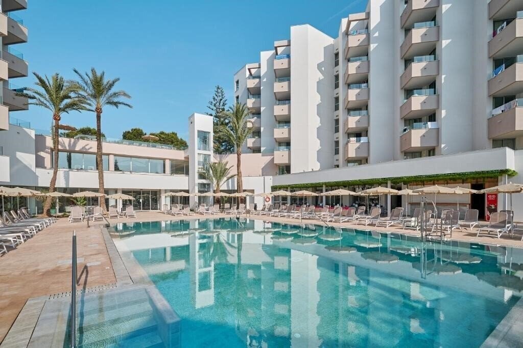 Готель Hipotels Bahia Grande 4*